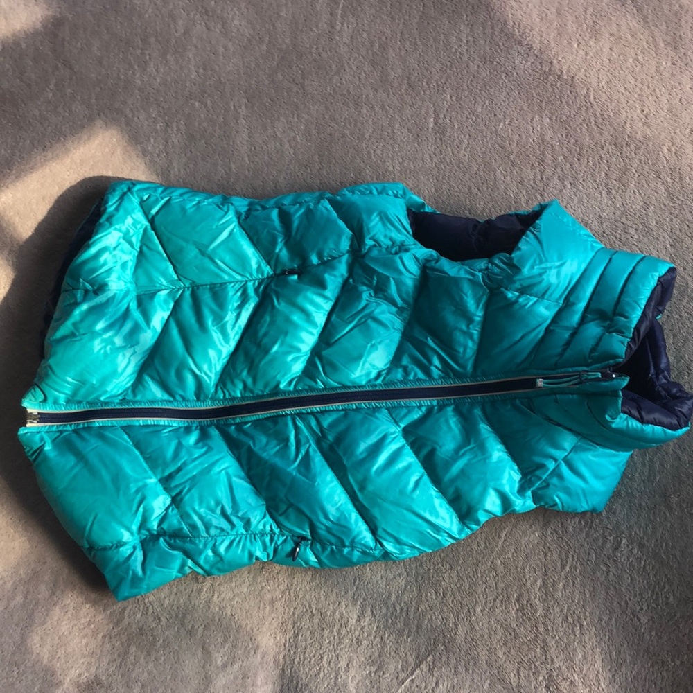 Ivivva Girls Reversible Puffy Vest Size 10